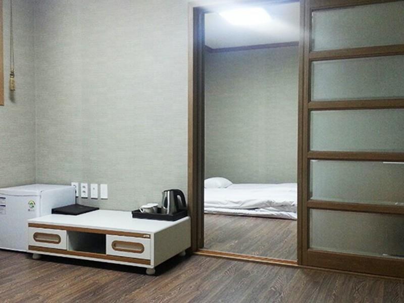 Sahara Hotel Jeju Buitenkant foto